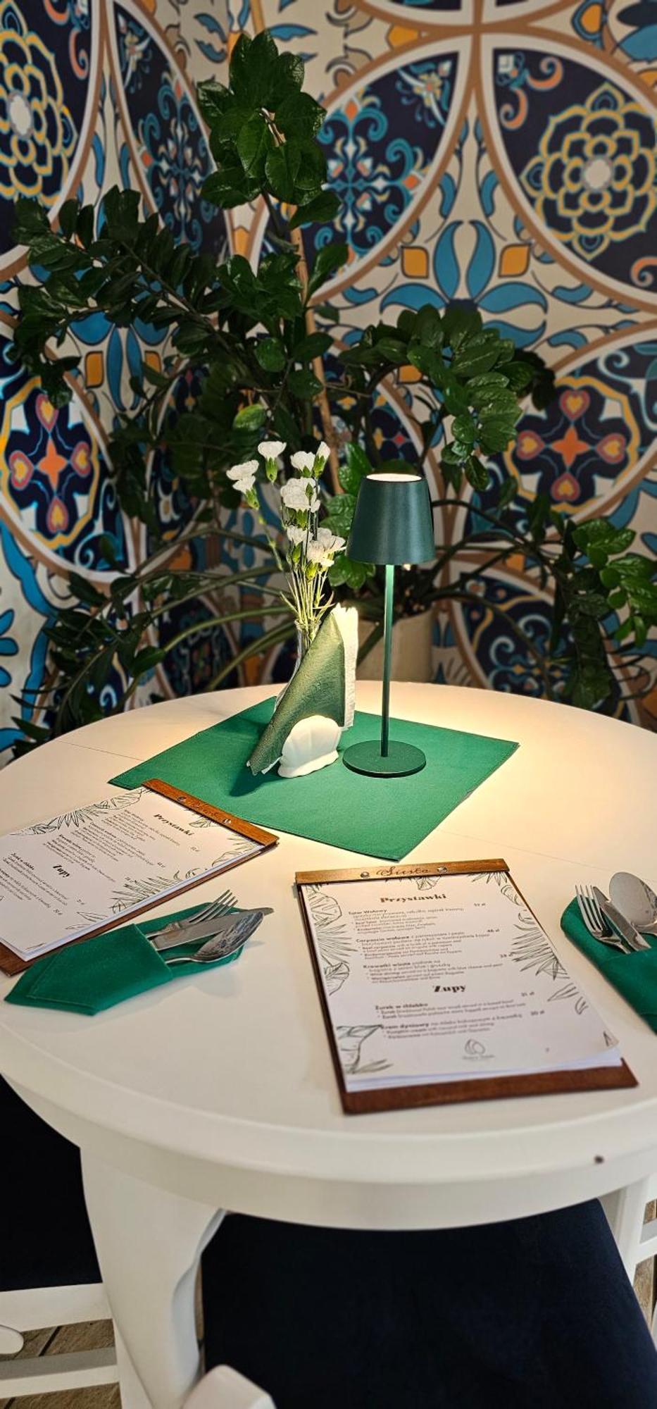 Hotel Siesta Świebodzin Kültér fotó