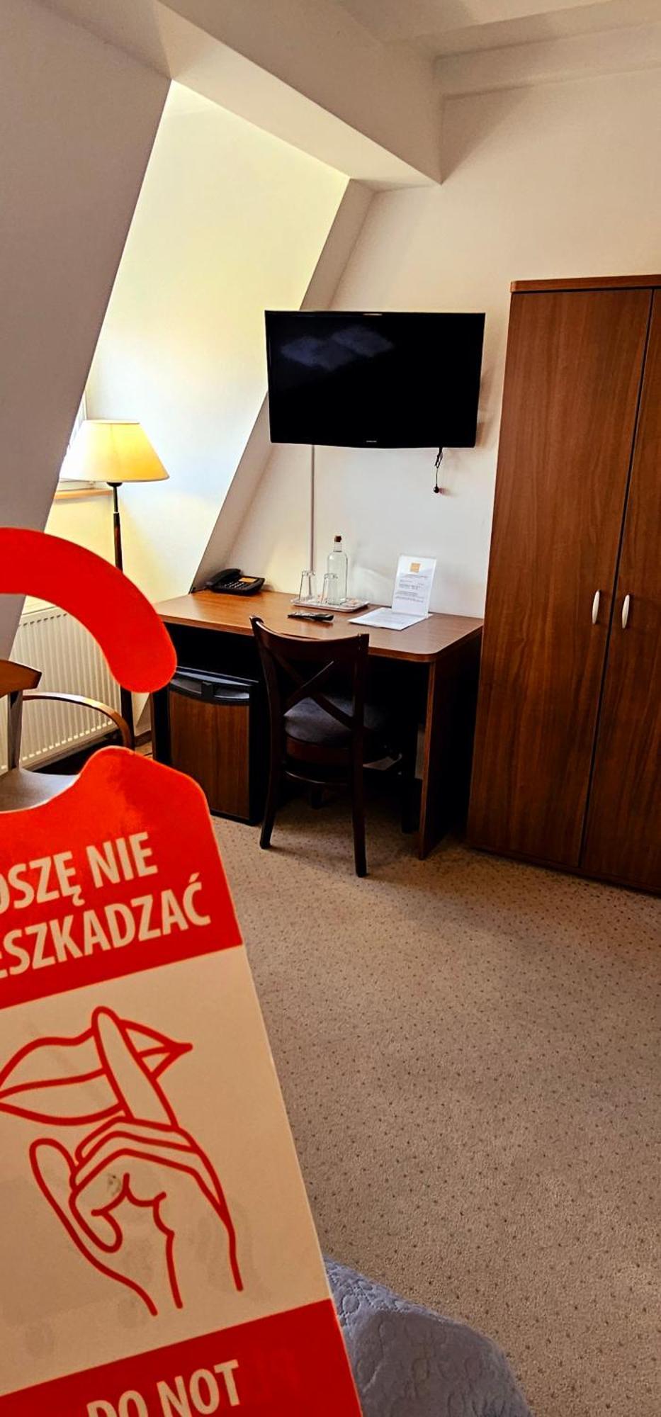 Hotel Siesta Świebodzin Kültér fotó