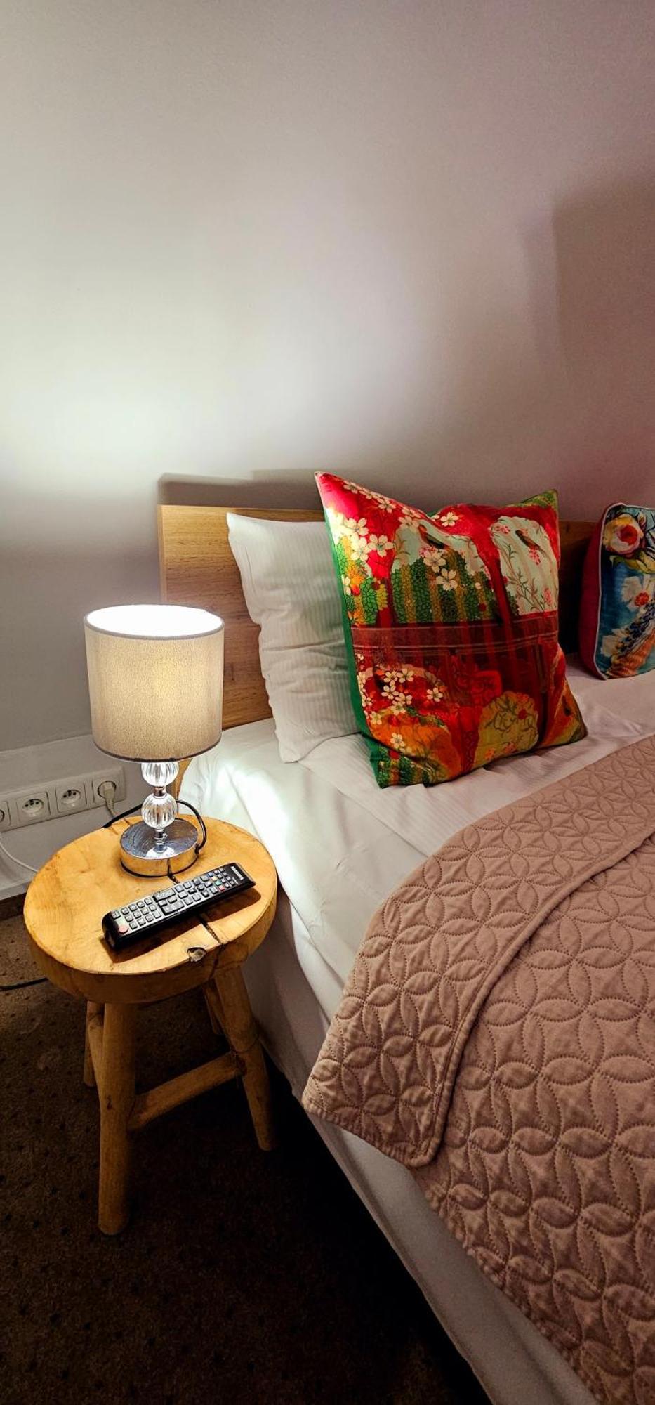 Hotel Siesta Świebodzin Kültér fotó
