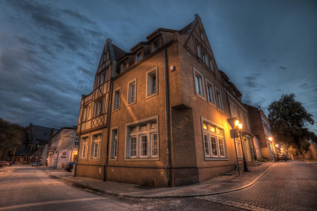 Hotel Siesta Świebodzin Kültér fotó